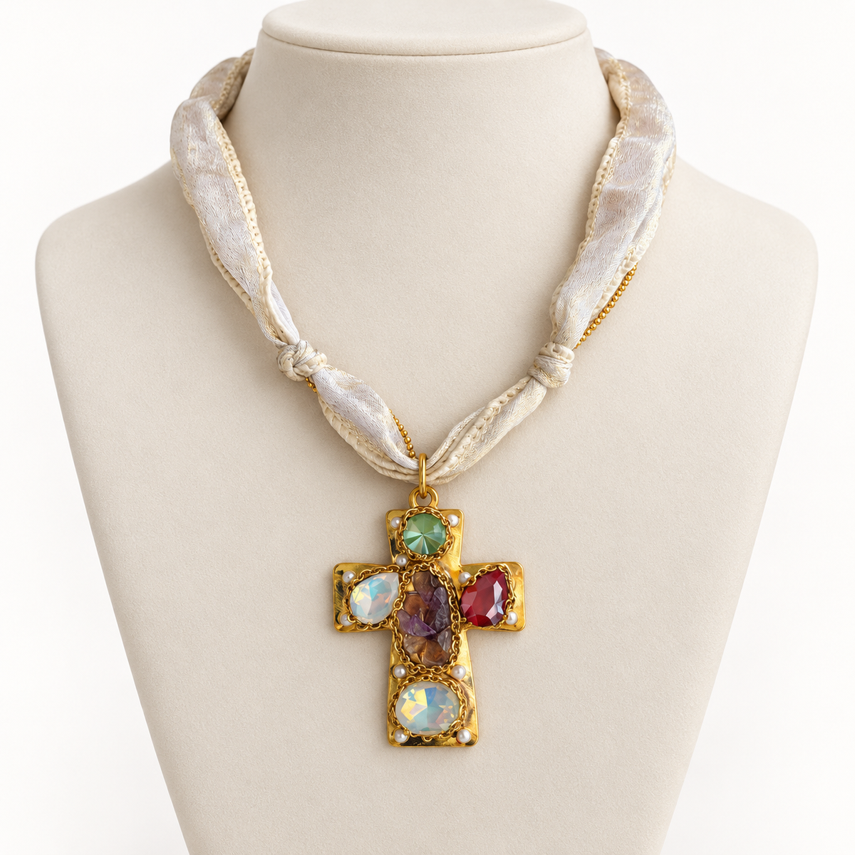 COLLARES