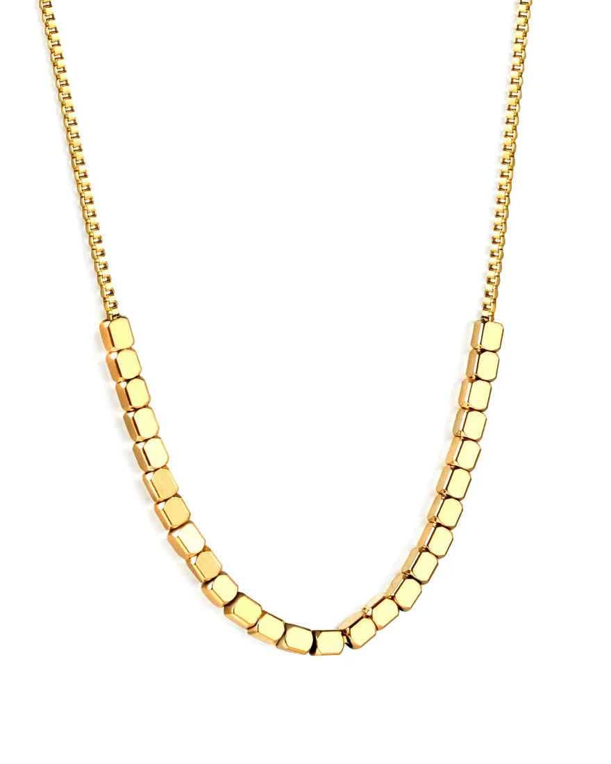 COLLAR CON ACCESORIOS CUADRADOS MINIMALISTA 2.8x2.5MM