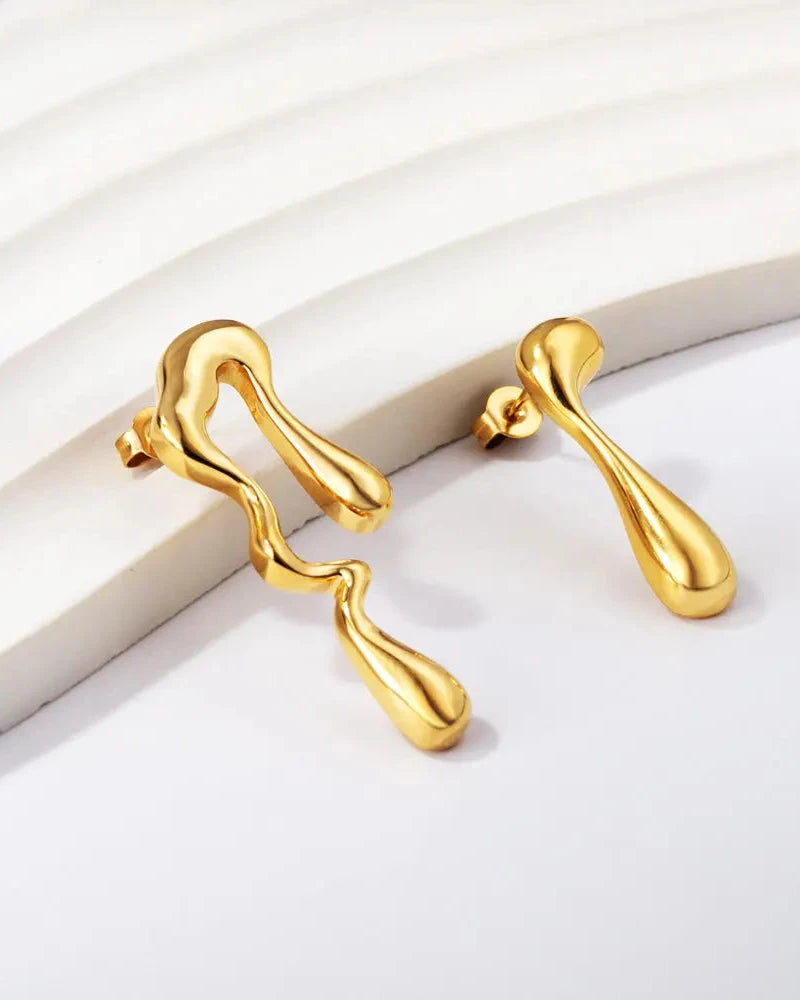 ARETES GOTA IRREGULAR DORADO
